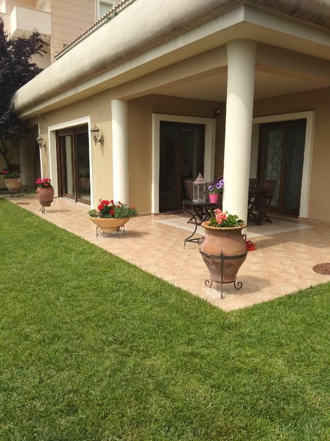 Enjoy The View Vila Nea Iraklitsa Exterior foto