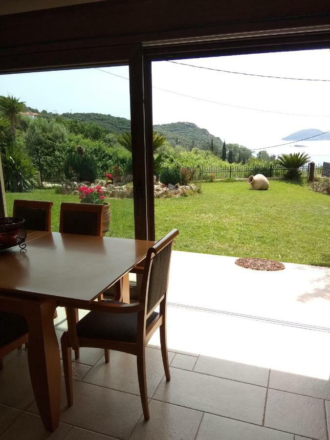 Enjoy The View Vila Nea Iraklitsa Exterior foto