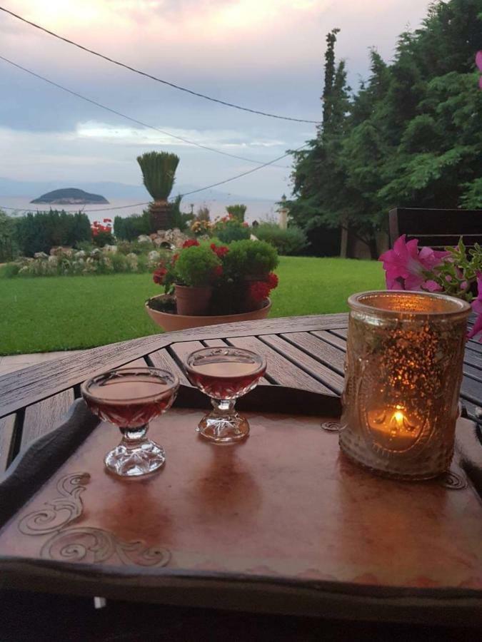 Enjoy The View Vila Nea Iraklitsa Exterior foto